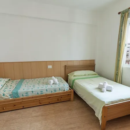 Odisea Apartment Piles